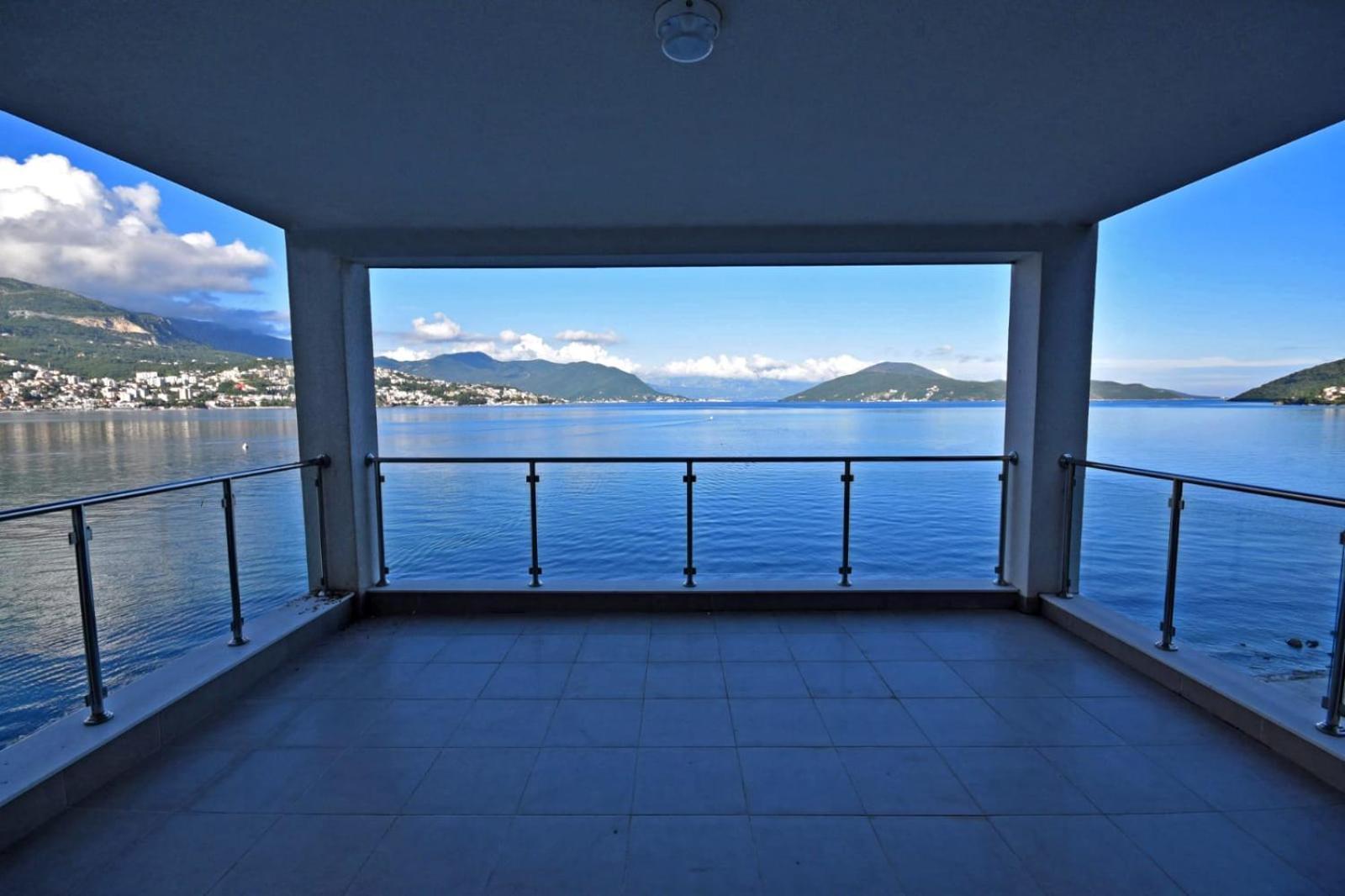Hotel Vienna Herceg Novi Eksteriør billede